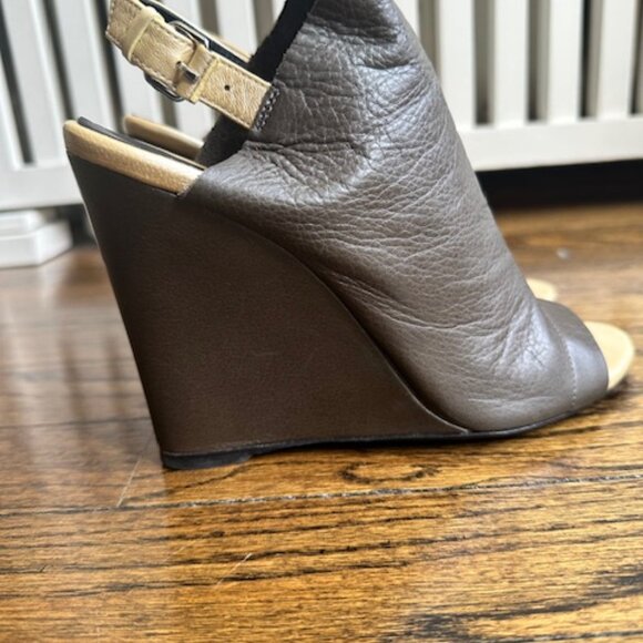 Balenciaga Glove Slingback Sandal, Graphite/Straw, Women's Size 37.5 - Picture 4 of 10